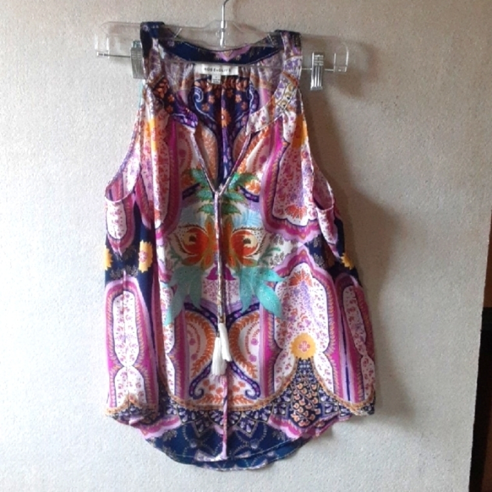 Colorful Sleeveless Women's Top (Rose + Olive)